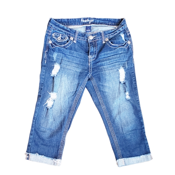 Women's Amethyst Low Rise Capri Jeans - Picture 3 of 4